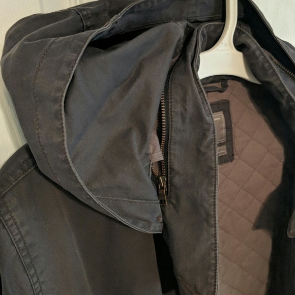 Gap utility medium weight jacket - Picture 8 of 8